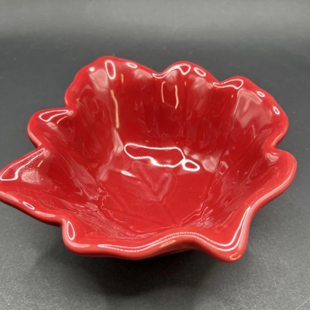 Ashland Maple Leaf Footed Bowl‎ Dish Red Ceramic
